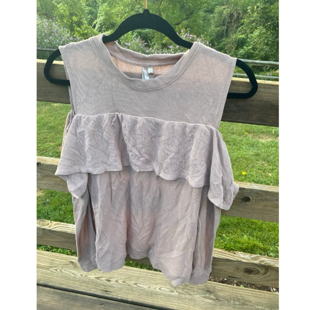 Ruffle top